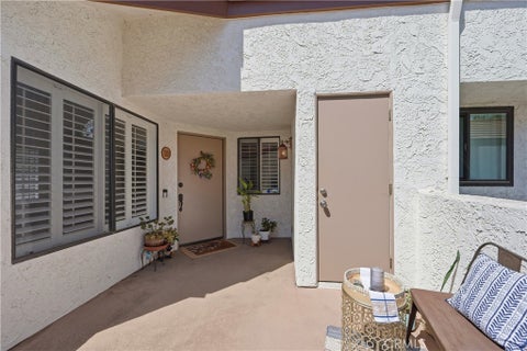 Photo of 1283 Calle Bonita, Camarillo, CA 93012 (MLS # SR26154858)