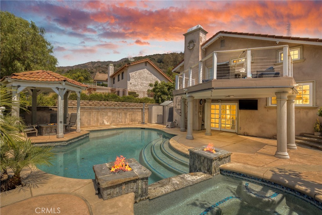 59 Crestview Court
