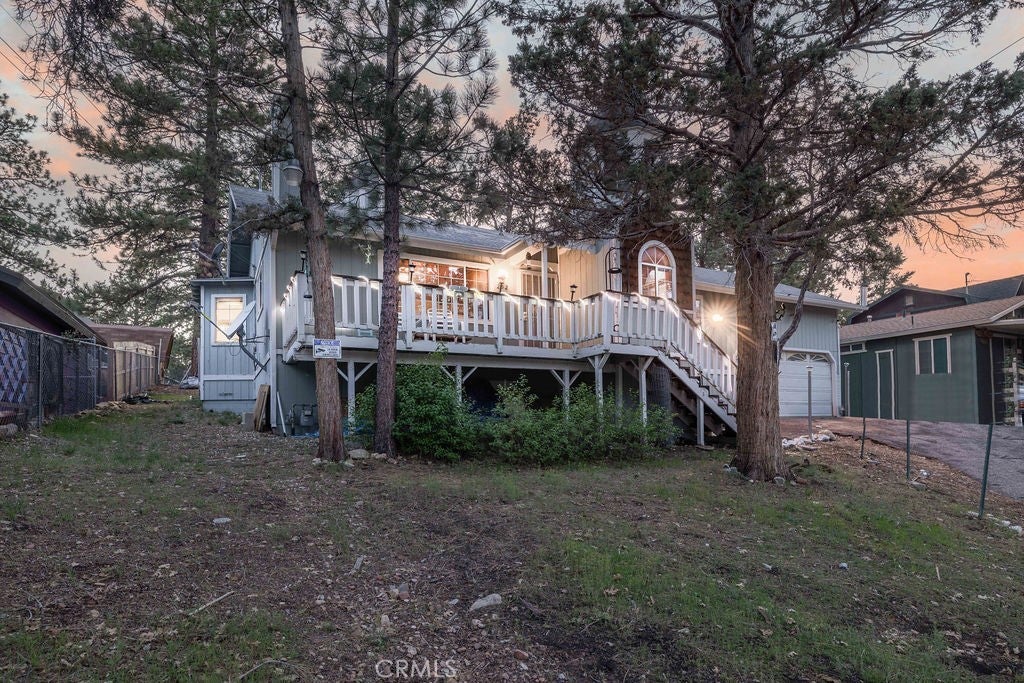252 Riverside