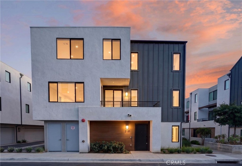 2131 Acara Circle