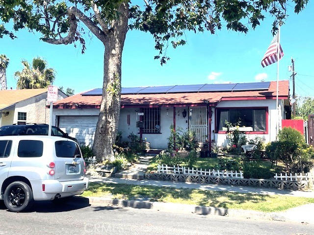 Properties 1 3731 W 118th