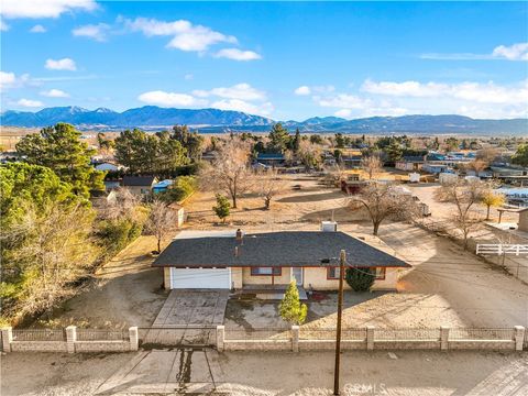 Photo of 9428 E Avenue T6, Littlerock, CA 93543 (MLS # SR25147955)