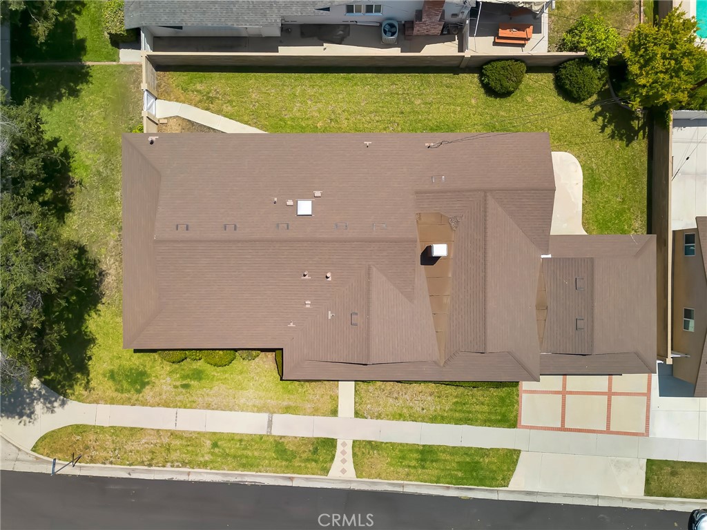 18944 Prairie Street