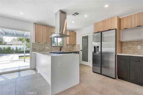 2175 N Sandra Palm Springs CA 92262