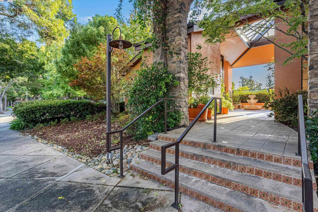MONTE MERANO - Residential