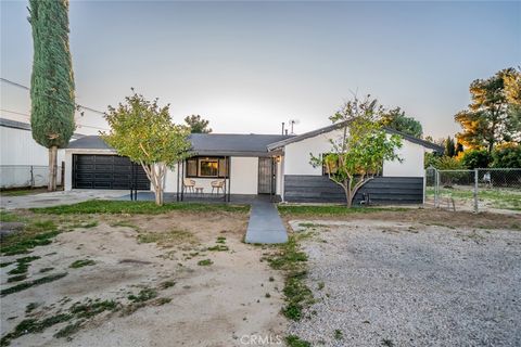 Photo of 13865 Sterling St, Moreno Valley, CA 92555 (MLS # CV26045885)