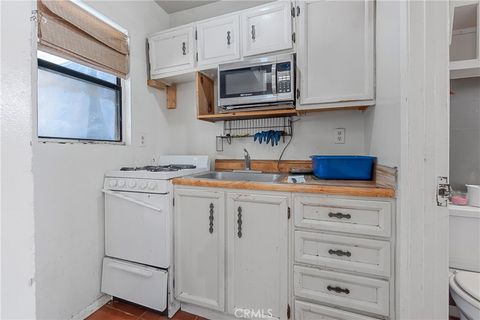 Tiny photo for 6922 Eton Avenue, Canoga Park, CA 91303 (MLS # SB25207602)