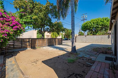 Tiny photo for 6922 Eton Avenue, Canoga Park, CA 91303 (MLS # SB25207602)