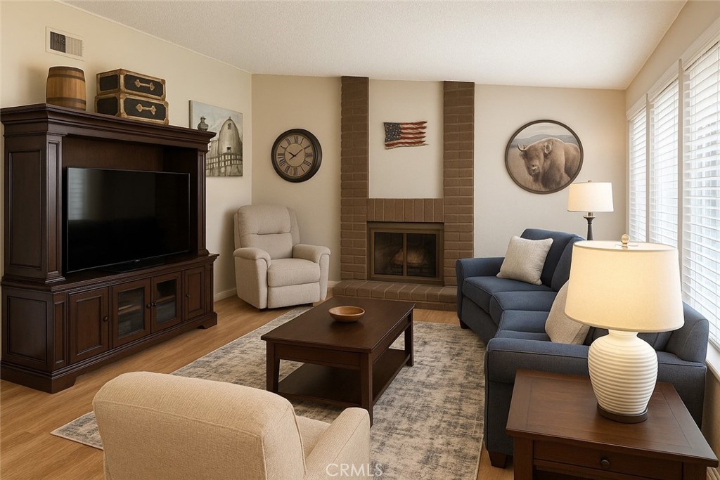 5815 Strawberry Place