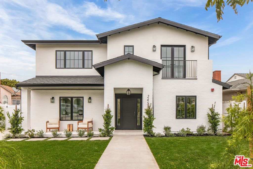 Photo of 2455 23rd Street, Santa Monica, CA 90405 (MLS # 25573973)