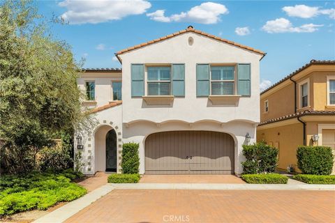 182 Frontier Irvine CA 92620