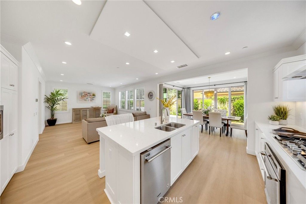 listing image 130723161163053839527