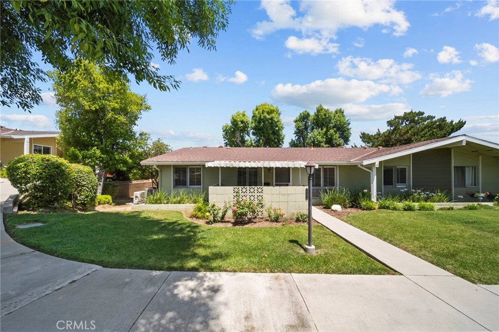 19157 Avenue Of The Oaks A