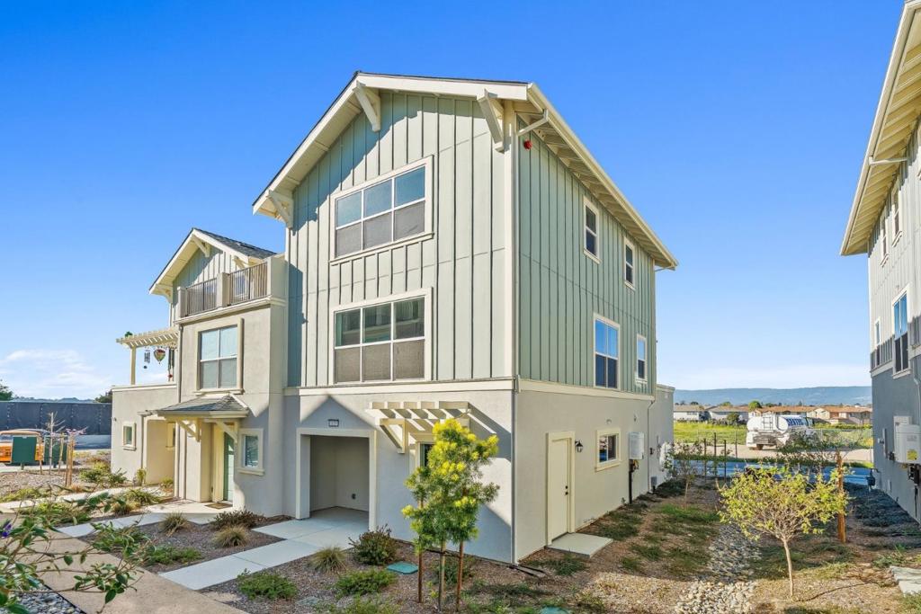 413 Annie Drive
