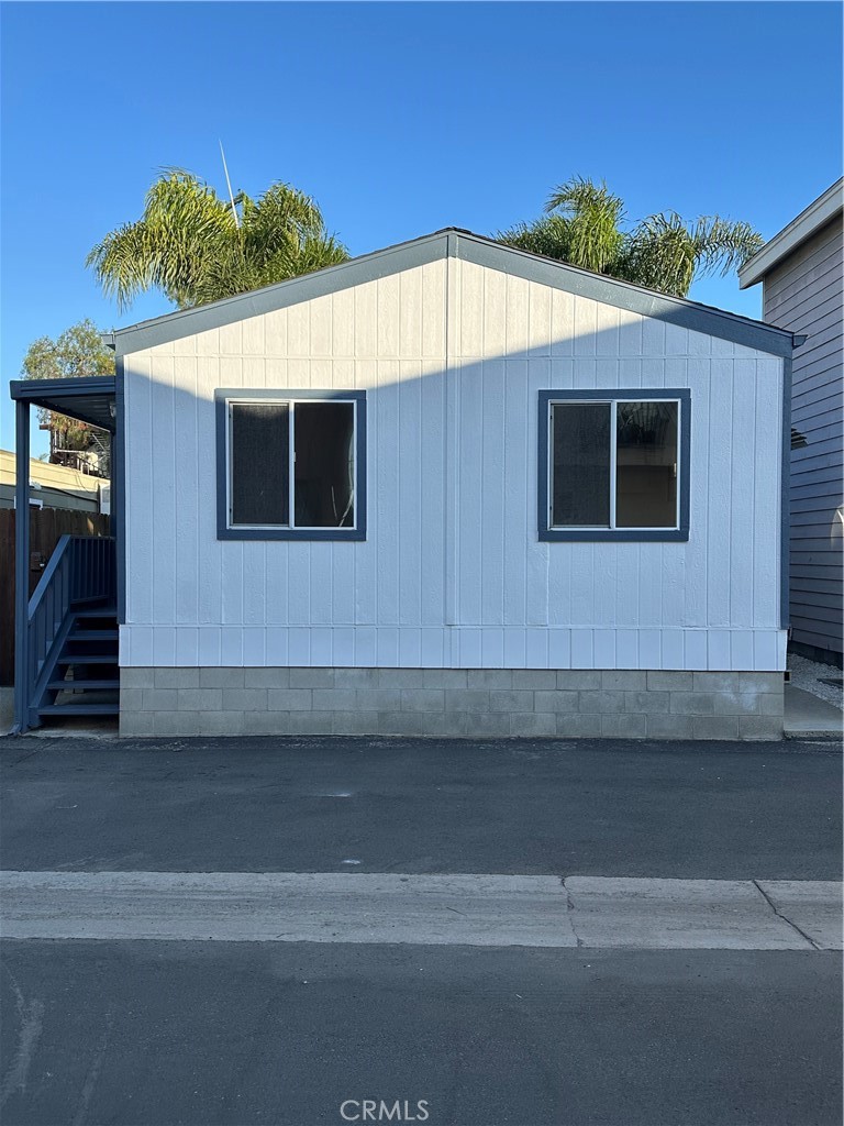 It is with immense excitement to present a truly captivating opportunity: a charming one-bedroom; one-bathroom home nestled in the highly desirable Seal Beach Shores community. This isn’t just a house; it’s a lifestyle.
Imagine waking up to the sounds of the ocean just a short stroll from your front door. This turnkey property boasts an open floor plan seamlessly connecting the living area to a well-appointed kitchen, perfect for entertaining or quiet evenings at home. High vaulted ceilings add an airy, spacious feel, while the master bath and walk-in-closet offer the ultimate in comfort and convenience.
But the allure extends beyond the home itself. As one of only 125 owners in this resident-owned community, you’ll become part of a close-knit, welcoming neighborhood. Seal Beach Shores offers unparalleled access to a vibrant coastal lifestyle. The iconic Seal Beach Pier, a charming Main Street brimming with unique shops and restaurants, and a calendar full of community events all within walking distance.
Dining options abound, from the casual delights of Alamitos Bay’s, Ballast Point and The Boathouse to the diverse calibration scene readily accessible via a scenic water taxi ride to Seaport Village. This prime location offers the perfect blend of tranquility and convenience.
This is more that’s just a purchase; it’s an investment in a unique and enviable lifestyle. I invite you to schedule a private viewing to experience the charm and potential of this exceptional property firsthand. FOR YOUR CONVENIENCE TAKE A LOOK AT THE TWO 360 VIDEO TOURS - ONE OF THE PROPERTY AND THE OTHER OF THE UNIQUE COMMUNITY AND SURROUNDING AMENITIES!