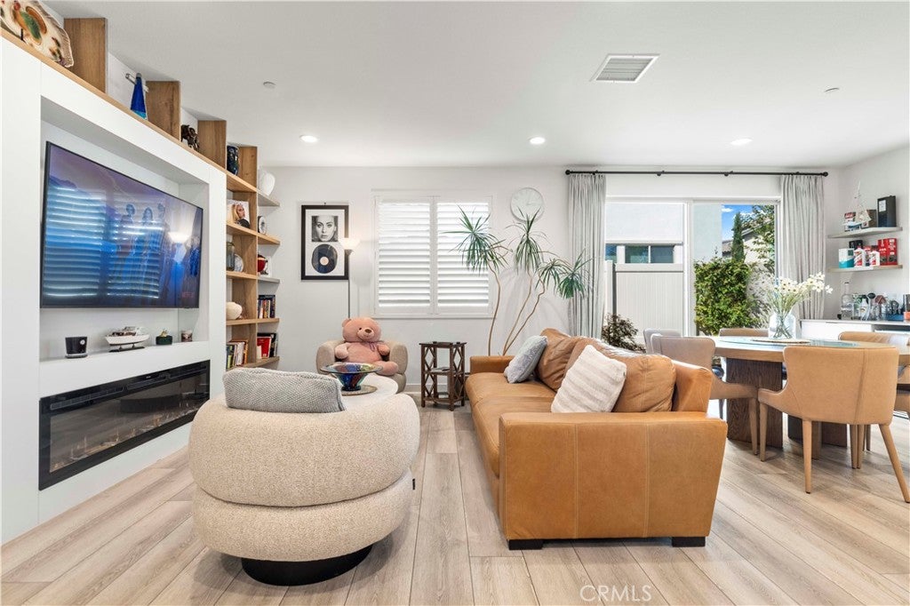 8615 Mission Villa dr
