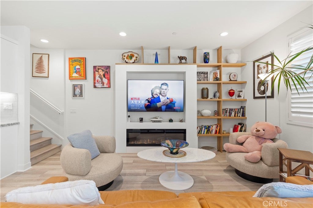 8615 Mission Villa dr