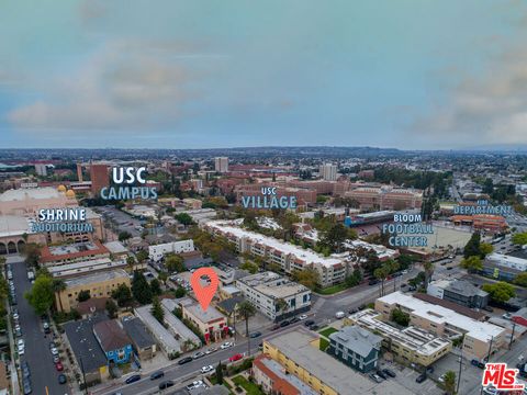 Photo of 716 W 30th Street, Los Angeles, CA 90007 (MLS # 25611961) Photo of 716 W 30th Street, Los Angeles, CA 90007 (MLS # 25611961)