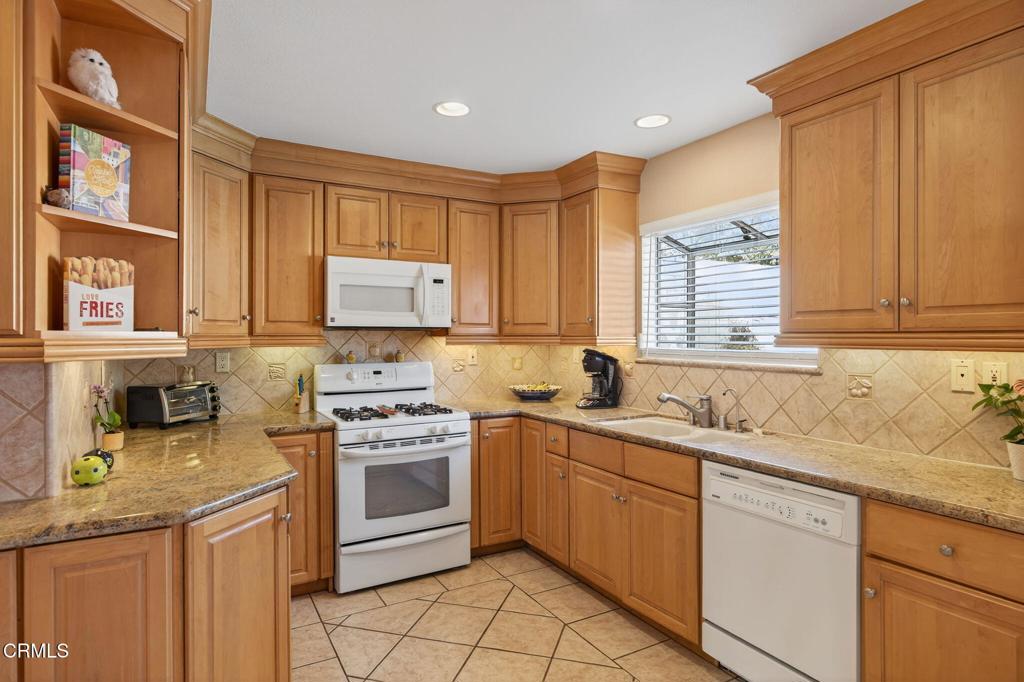 Lake Lindero-856 - Residential