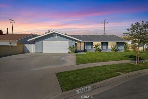 16231 Kingswood Placentia CA 92870