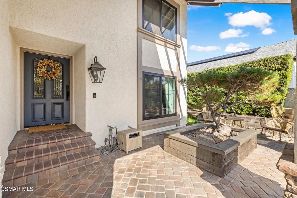 2709 Carlmont Place