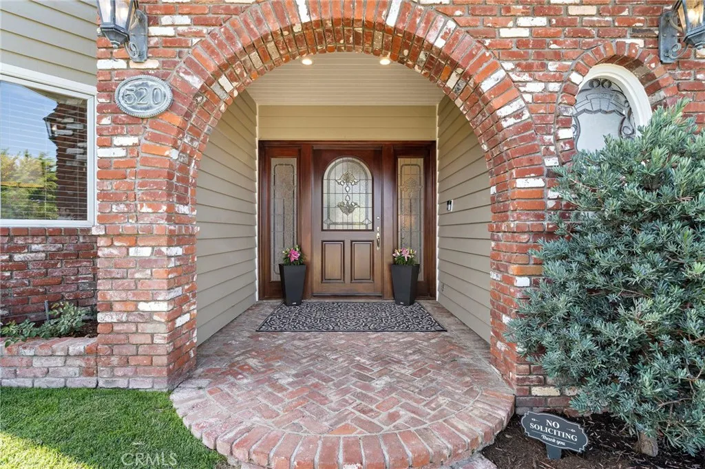 Newport Beach, California 92663, United States, 4 Bedrooms Bedrooms, ,4 BathroomsBathrooms,Residential,Active,160809