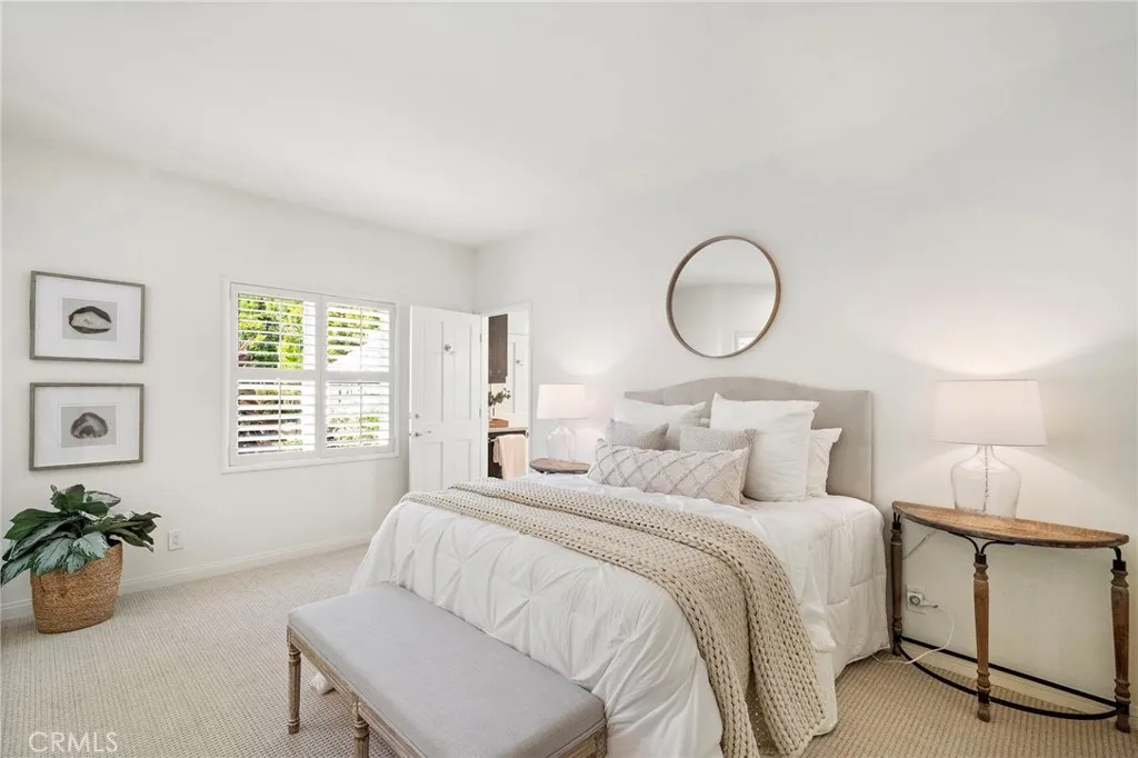 Newport Beach, California 92663, United States, 4 Bedrooms Bedrooms, ,4 BathroomsBathrooms,Residential,Active,160809