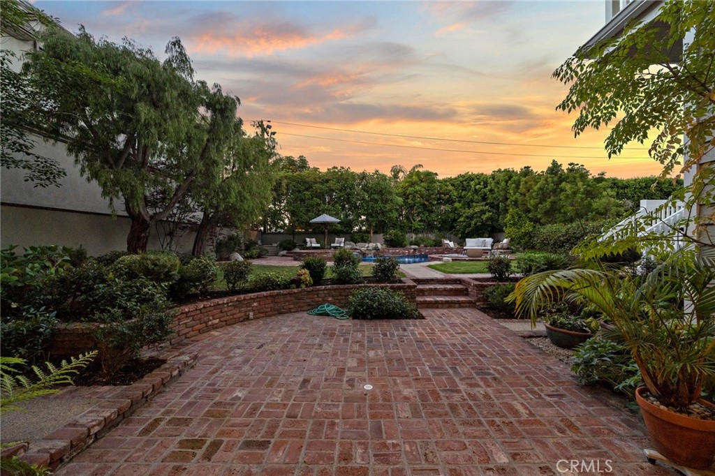 Kings Road (KGRD) - Residential