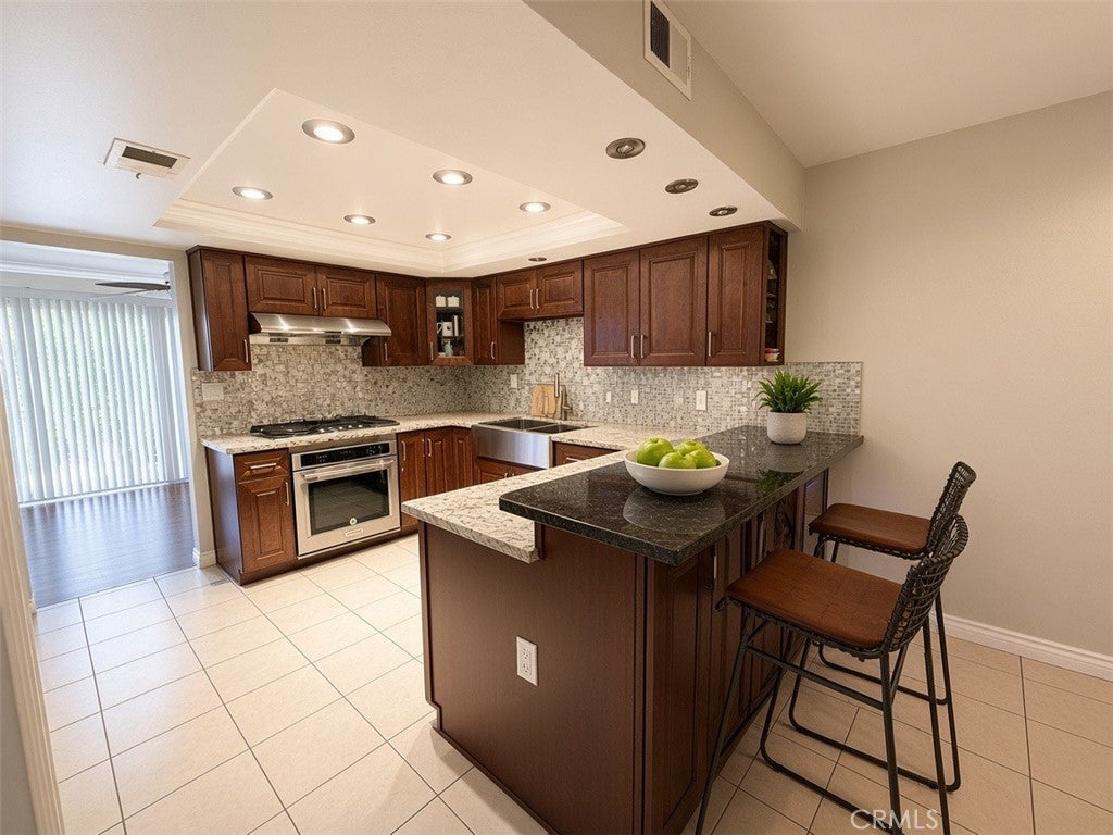 1103 Loxley