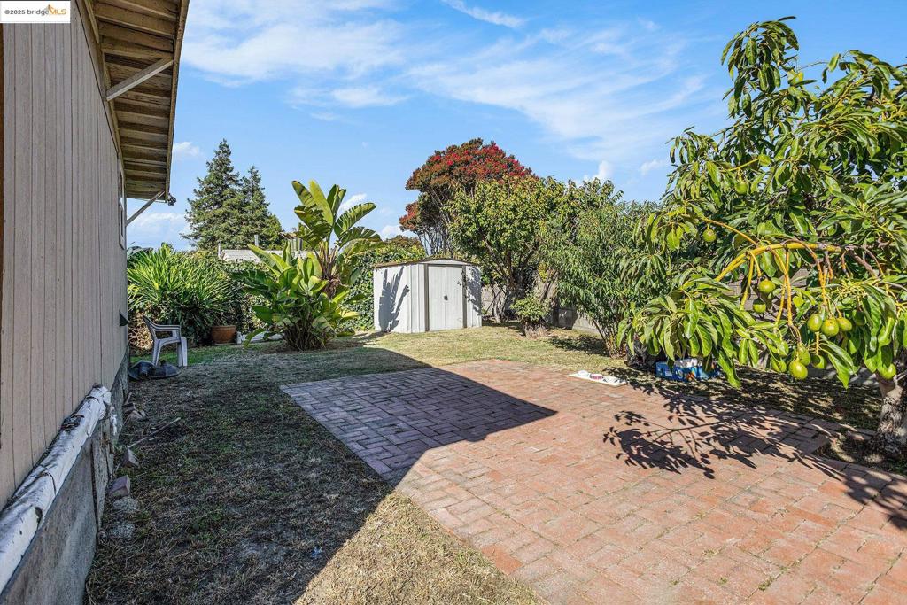 BURBANK - Residential