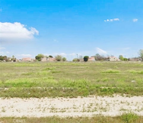 Photo of 25 TH E Avenue J, Lancaster, CA 93535 (MLS # IV26206195)
