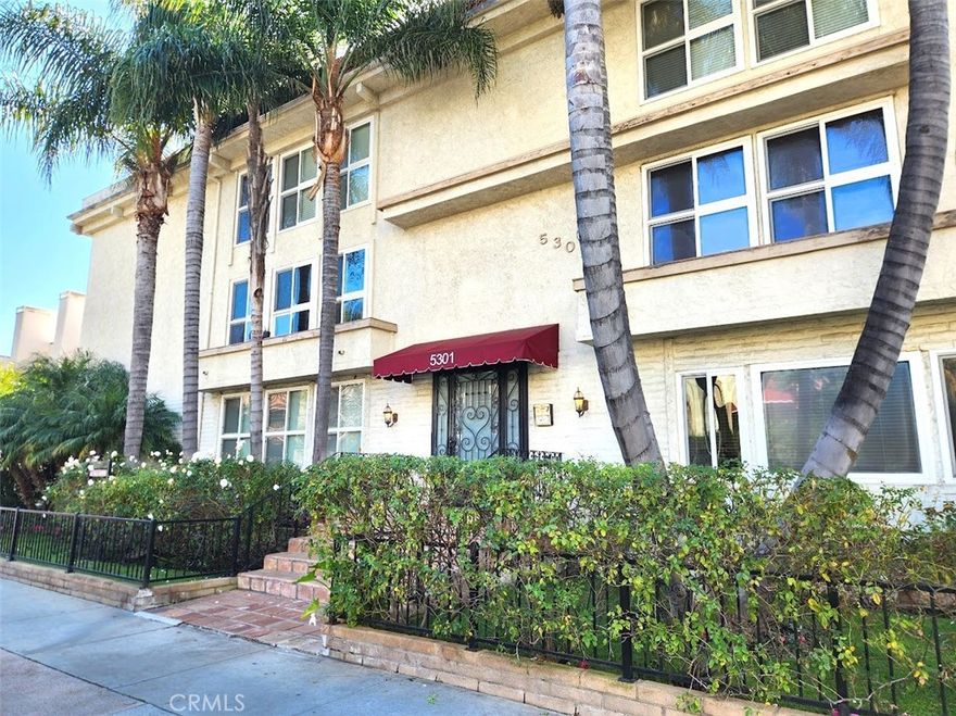 Welcome to Encino. Your new home is a 2 bedroom 2 bathroom second floor condo with a generous 1215 square feet. Features include wood laminate flooring throughout, family room, kitchen with gas stove and dishwasher, dining area off the kitchen, central A/C and heat, and two spacious bedrooms. Community features include a pool, courtyard, community laundry, and two covered assigned parking spaces. Only a few minutes walk to Ventura Blvd to enjoy restaurants, shopping, Ralph's grocery store, and Starbucks.