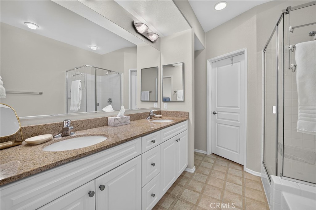 3273 Watermarke Place, Irvine CA 92612 - Photo 33