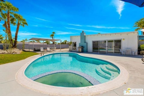 Tiny photo for 862 E Garden Road, Palm Springs, CA 92262 (MLS # 26985439PS)