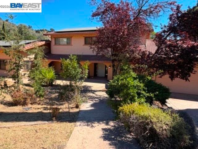 Photo 1 of 24 — 154 Vine St, Vacaville, CA 95688