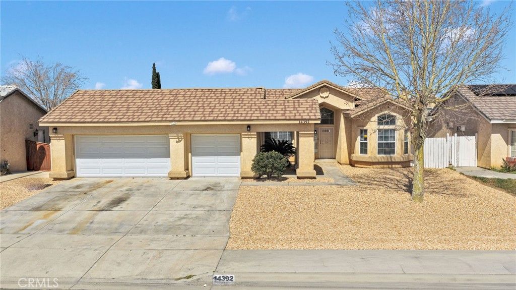 Photo of 14392 Del Amo Drive, Victorville, CA 92392 (MLS # HD26056047)