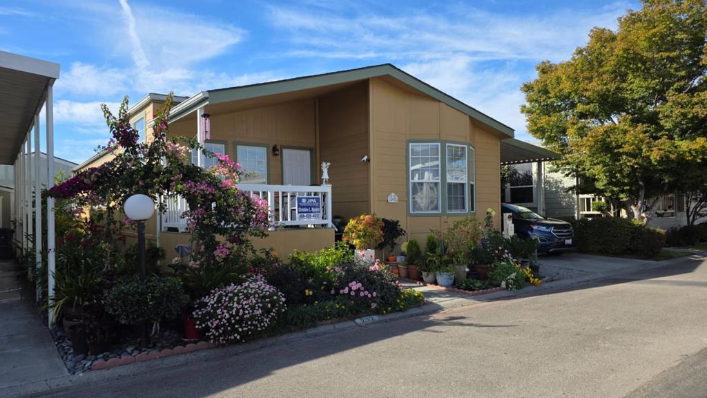 1220 Tasman Drive 292