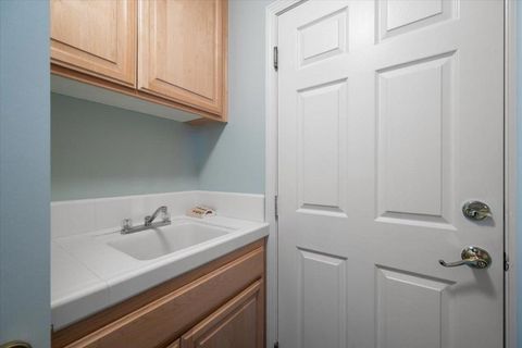 Tiny photo for 1112 Oakmont Place, Nipomo, CA 93444 (MLS # ML82046253)