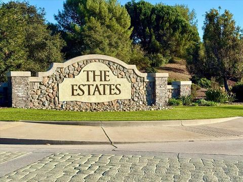Tiny photo for 1112 Oakmont Place, Nipomo, CA 93444 (MLS # ML82046253)