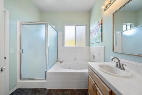 Tiny photo for 1112 Oakmont Place, Nipomo, CA 93444 (MLS # ML82046253)