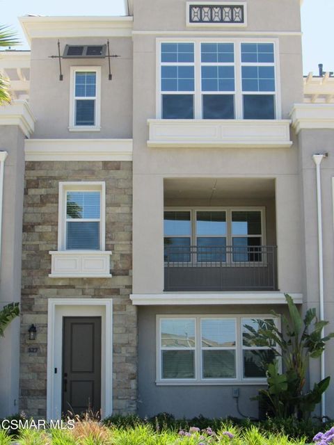 Photo of 527 Winchester Drive, Oxnard, CA 93036 (MLS # 226000949)