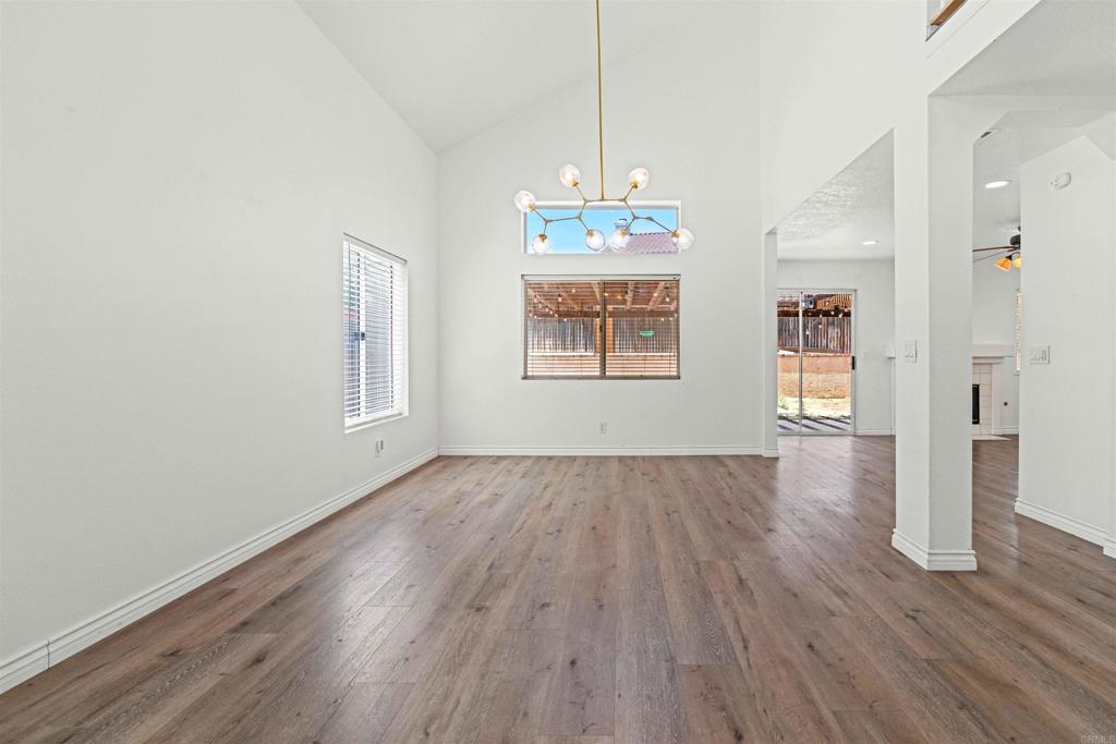 39899 Tanager Trail