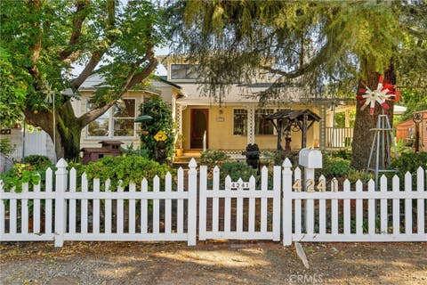 Photo of 4241 Eve RD, Simi Valley, CA 93063 (MLS # SR26151152)