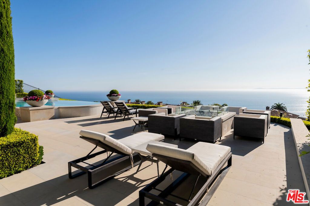 Photo of 6 Mystique, Newport Coast, CA 92657 (MLS # 25601715)