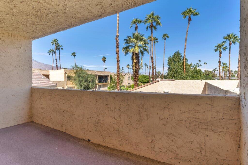 Palm Springs Golf & - Residential