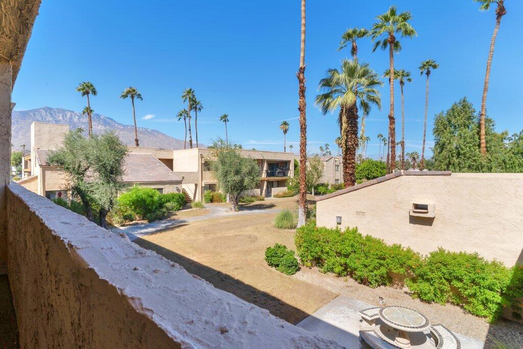 Palm Springs Golf & - Residential