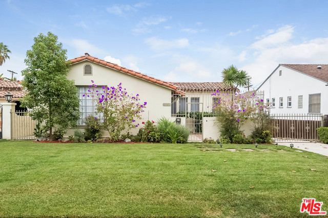 Beautiful 3 bed, 2 bath single family Spanish in prime Westwood. Bright and light with hardwood floors throughout. Updated kitchen with tiled countertops and backsplash, sunny breakfast room / office, large living room with a fireplace, formal dining room and spacious enclosed sun porch, Large backyard, child friendly. Detached 2 car garage and plenty of storage. Ideally located near Beverly Hills, the newly renovated Century City Mall, houses of worship, UCLA and renowned Fairburn Avenue Elementary School.