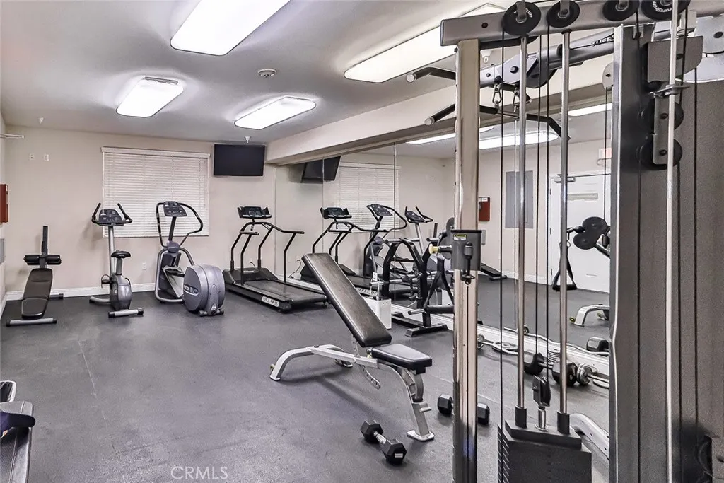 Sherman Oaks, California 91403, United States, 3 Bedrooms Bedrooms, ,2 BathroomsBathrooms,Residential,Active,108096