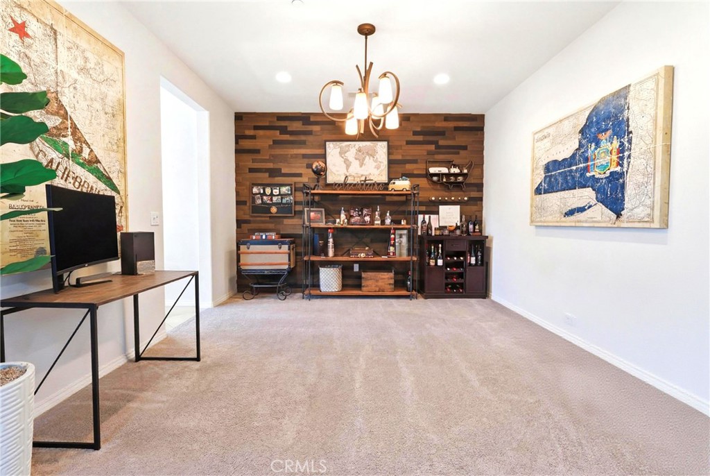 4950 Camino De Madera