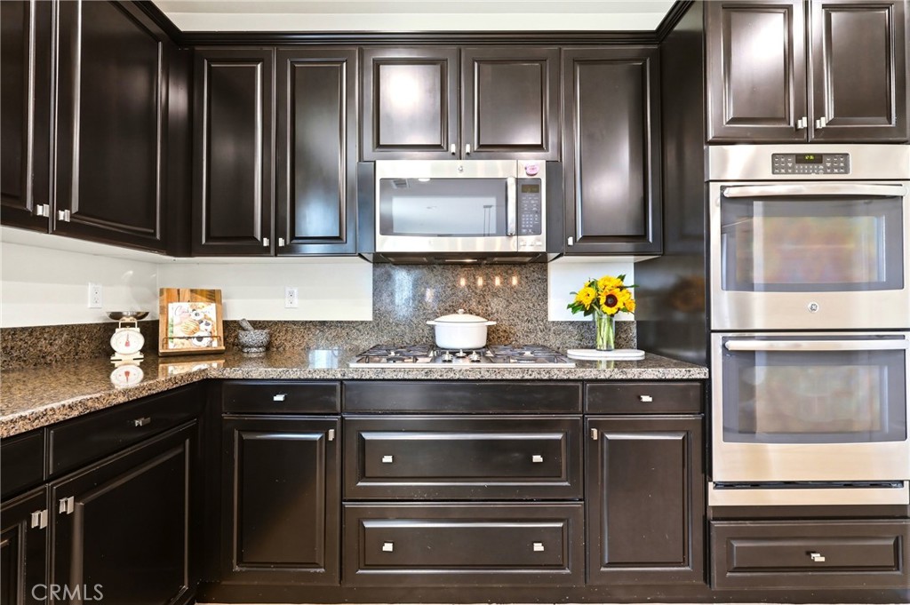 4950 Camino De Madera